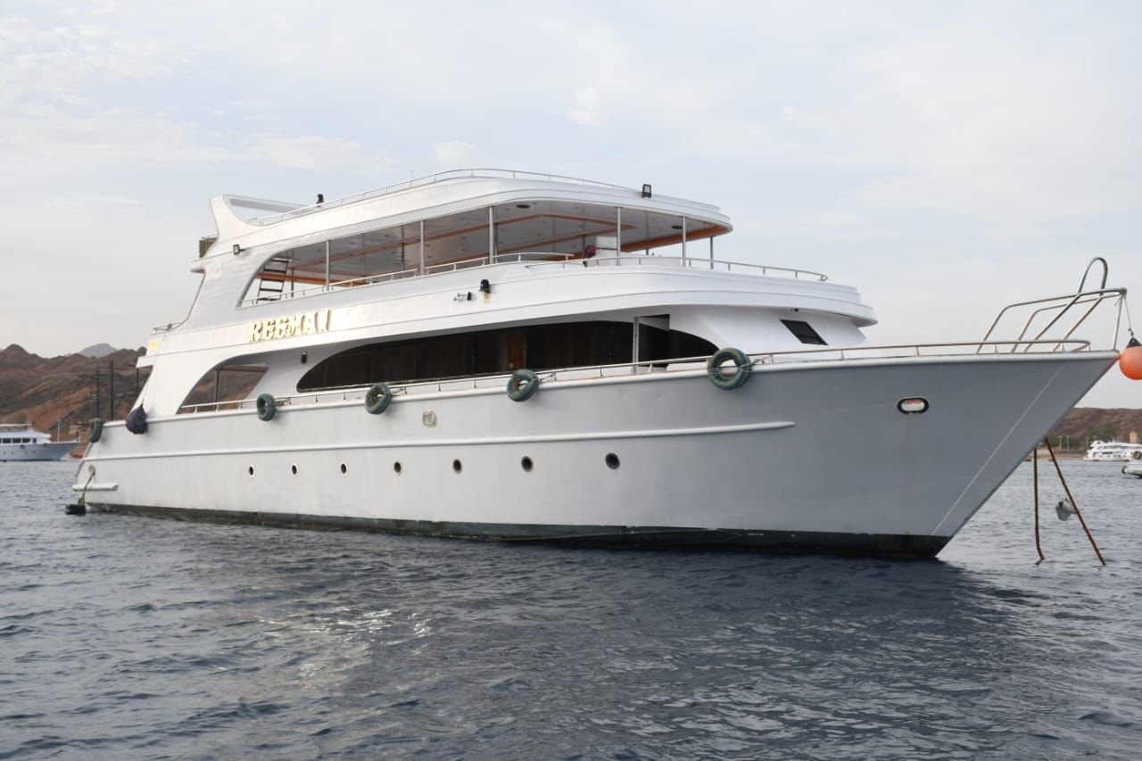 Sharm El Sheikh: Sunset Family Cruise with Snacks and drinks