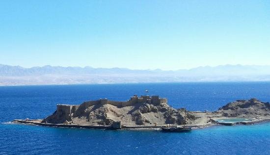 Pharaoh’s Island Tour